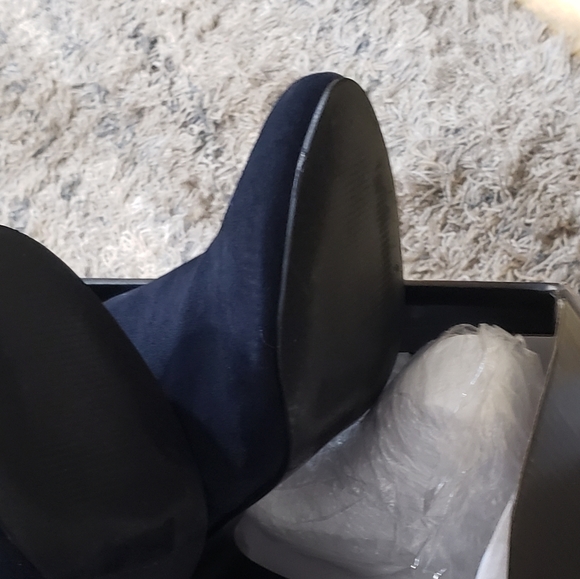 NWB suede over the knee boots . -  read discription - Picture 7 of 9